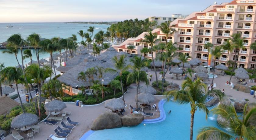 Playa Linda Beach Resort Palm Beach Exterior photo